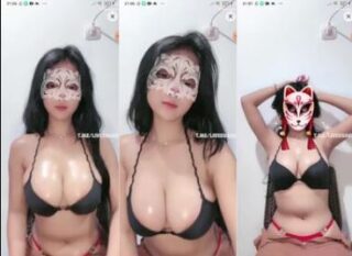 Bokep indo Aghnia Kimcil Tobrut Basah Idaman Banget Kenalin New Host