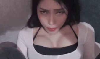 찢어진 청바지