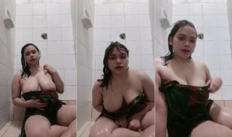 Icha Gemoy Bugil WC Mandi Bareng Yuk ID 60682547 Mango