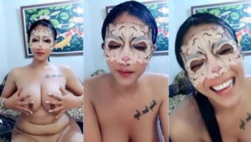 Mamah Muda Live Bugil Suka Banget Mainin Nenen Dream