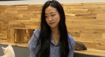 한국야동 얌전한 외모뒤에 숨겨진 섹스 테크니션의 면모